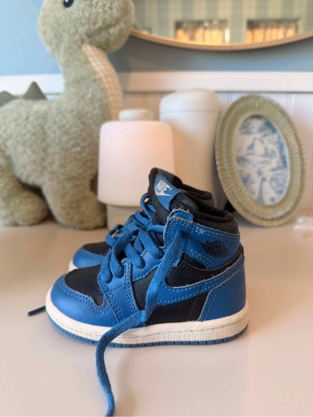 Kids air jordans Blue High-Top Sneakers